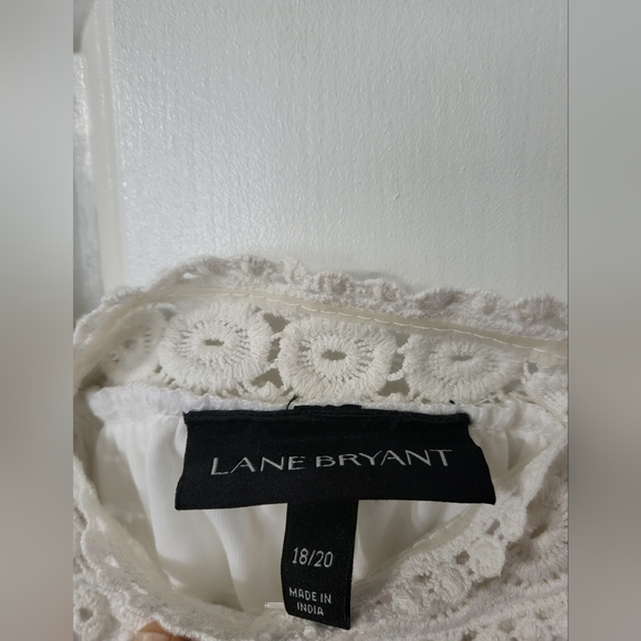 White Lace Dress - Picture 5 of 9